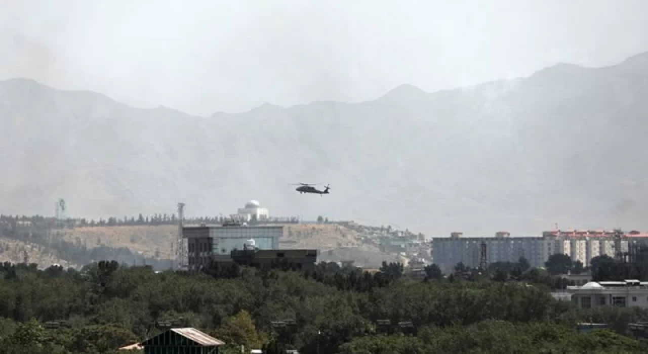 Afganistan’da eğitim uçağı düştü: 3 ölü