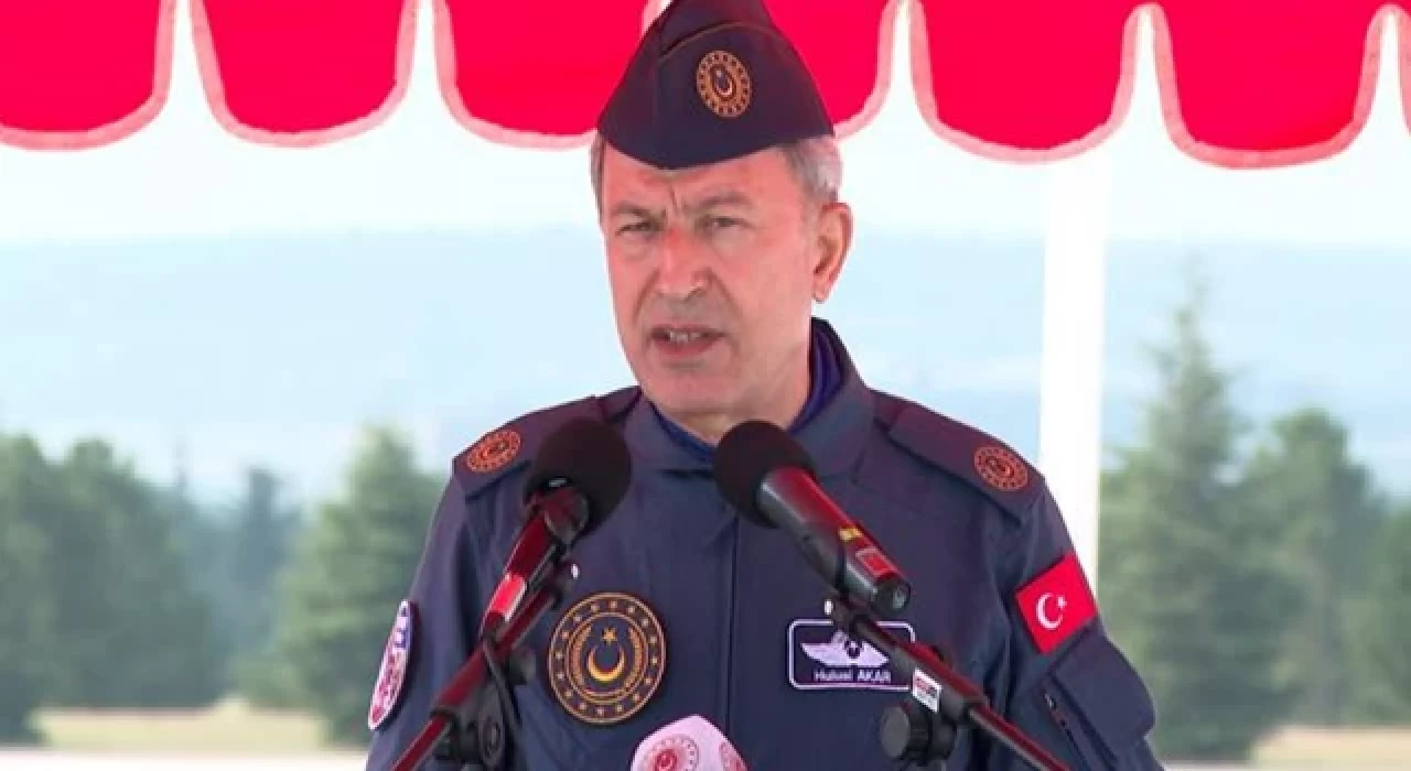 Bakan Akar: Yunanistan'ın şımarıklığına cevap vermeyi sürdüreceğiz