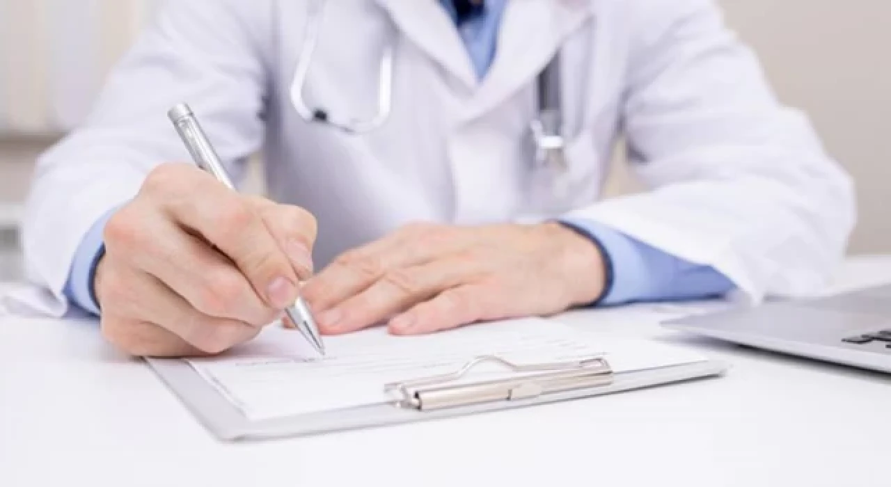 Bakan Koca: 13 bin 163 hekimin görev yerlerinin belirleneceği kura, yarın yapılacak