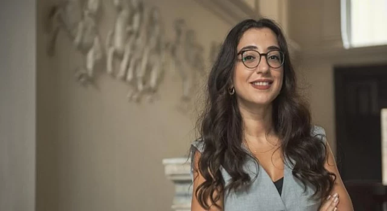 ”Dilozof İle Dünyaya Fırlatıldık” Podcast Dünyasına Birinci Sıradan Girdi!