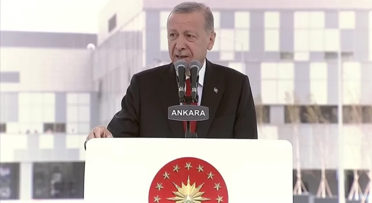 Erdoğan: Sağlık personelimizin daima yanındayız