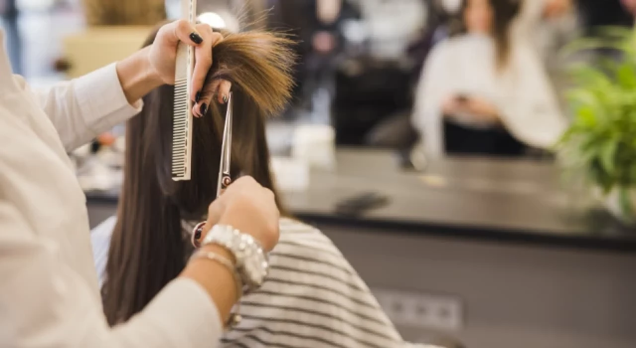 Gelin saçı ve damat tıraşı pazar günleri izinle yapılacak