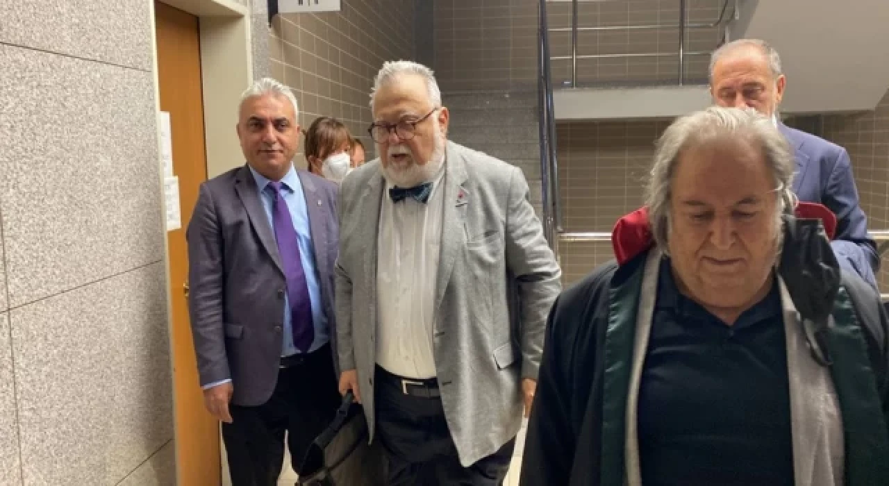 Prof. Dr. Celal Şengör ”dini değerleri aşağılama” suçundan ifade verdi