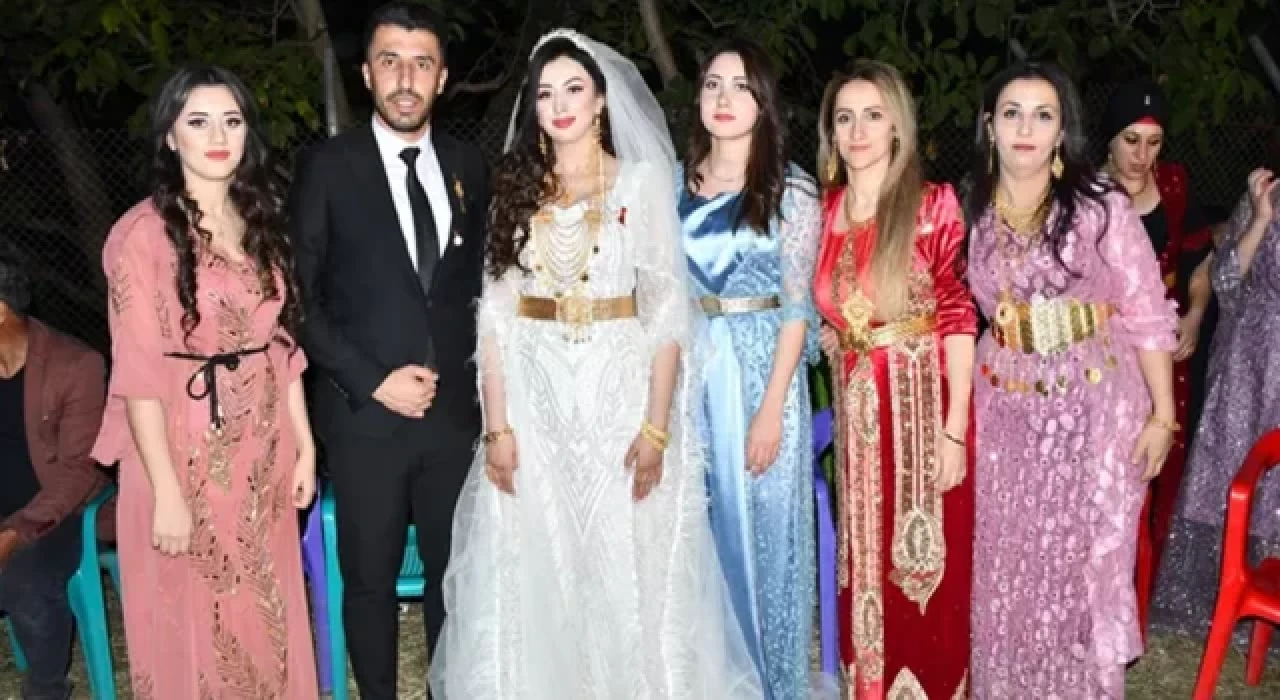 Şırnak'ta aşiret düğünü: 950 kilo et tüketildi, 1 milyonluk takı takıldı