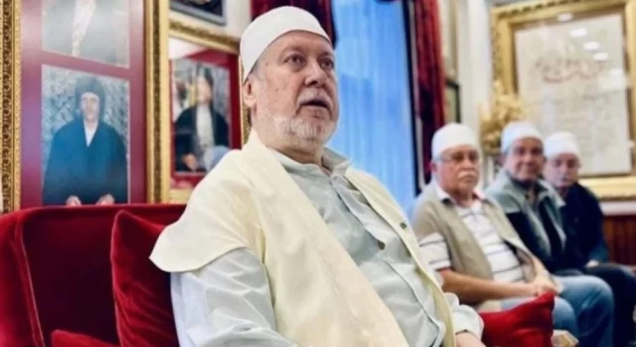 Ünlü sanatçı Ahmet Özhan Cerrahi Tarikatı'nın şeyhi oldu