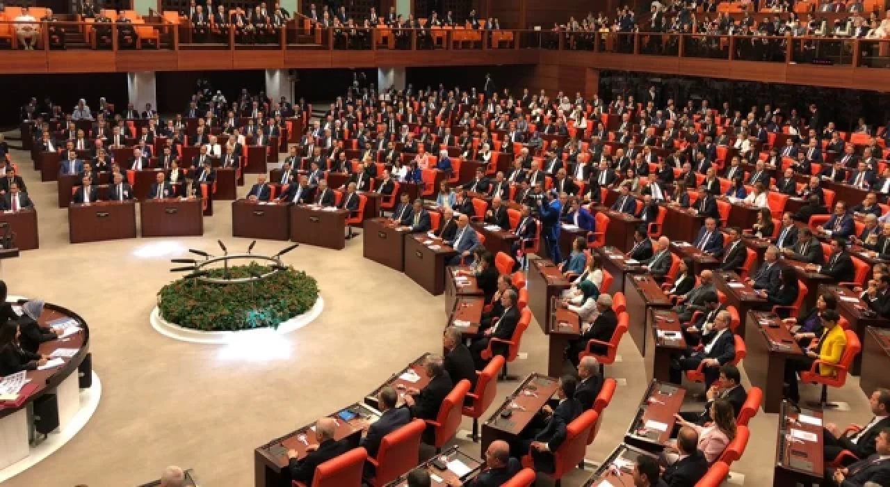 2023 Bütçe Kanunu Teklifi Meclis'e sunuldu