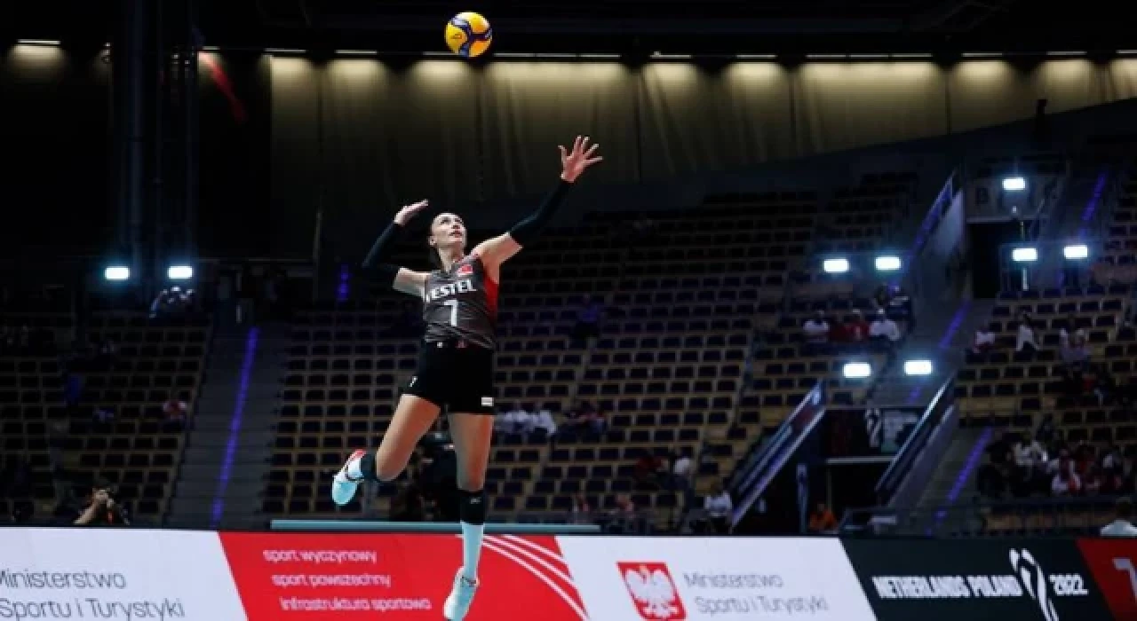 A Milli Kadın Voleybol Takımı ABD’ye 3-1 yenildi