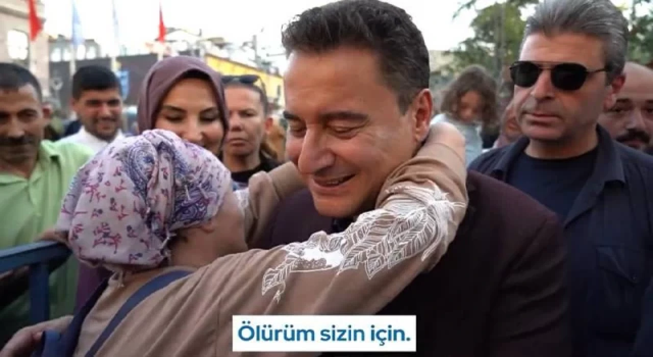 Babacan, “Çok şeyler anlatırım ama sonra ‘vatan haini’ olurum, anlatamıyorum” diyen vatandaşı paylaştı: Sansür yasası tam da budur