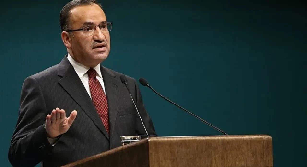 Bekir Bozdağ: Başörtüsü üzerine Anayasa değişikliği Cumhurbaşkanına sunuldu