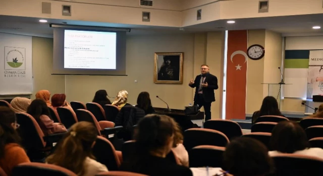 Bursa Osmangazi’den meme kanseri semineri