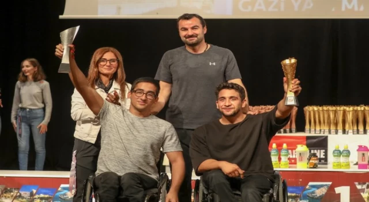 Gazi Yarı Maraton’da ödüllerine kavuştular