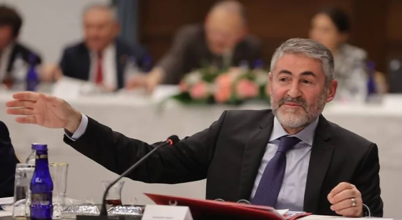 Hazine ve Maliye Bakanı Nebati:  Asgari ücretteki artış enflasyonun üstünde olacak