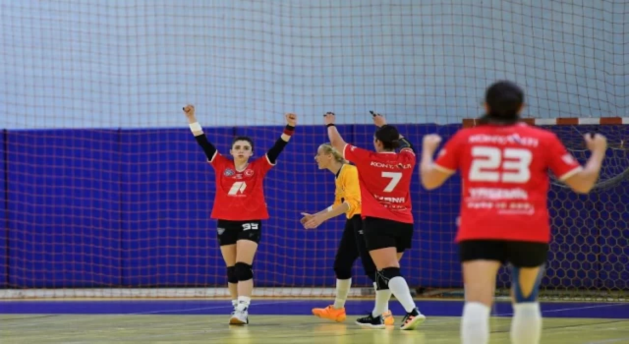 Konyaaltı Belediyesi Komşu’yu devirdi