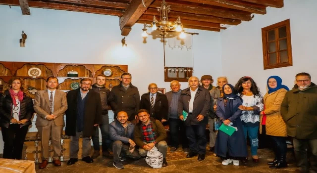 Sakarya’da şiirin usta isimleri Taraklı’da buluştu