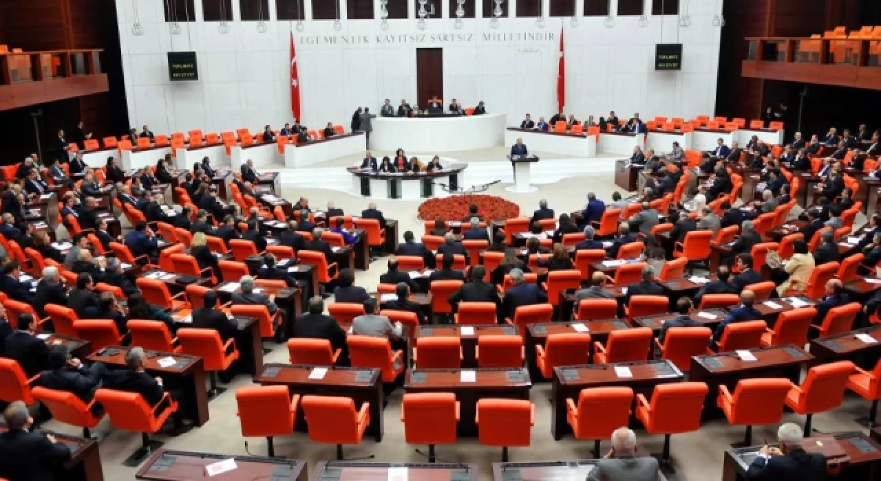 Basın ve sosyal medya düzenlemesinde tartışmalı madde kabul edildi!