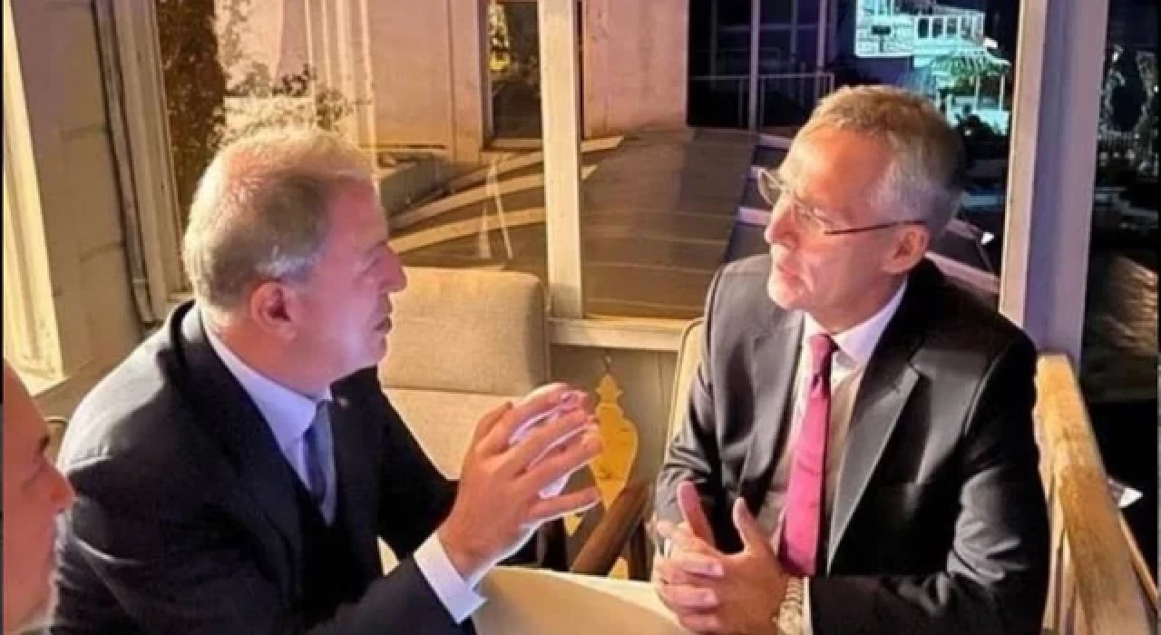 Bakan Akar, NATO Genel Sekreteri Stoltenberg ile görüştü