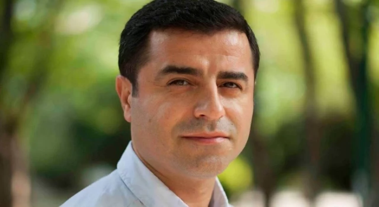 Demirtaş: İstiklâl Caddesi’nde masum sivilleri açıkça hedef alan terör eylemini de lanetliyorum