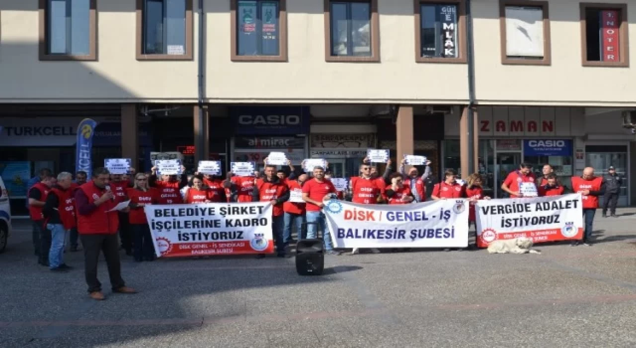 DİSK, Balıkesir’de şirket işçilerine ’kadro’ diye haykırdı