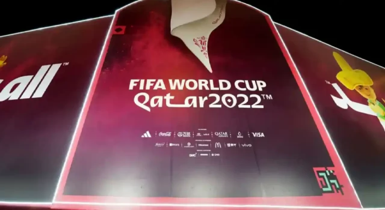 Dünya Kupası'na iki gün kala Katar, FIFA'yı içki satışından vazgeçirmeye çalışıyor