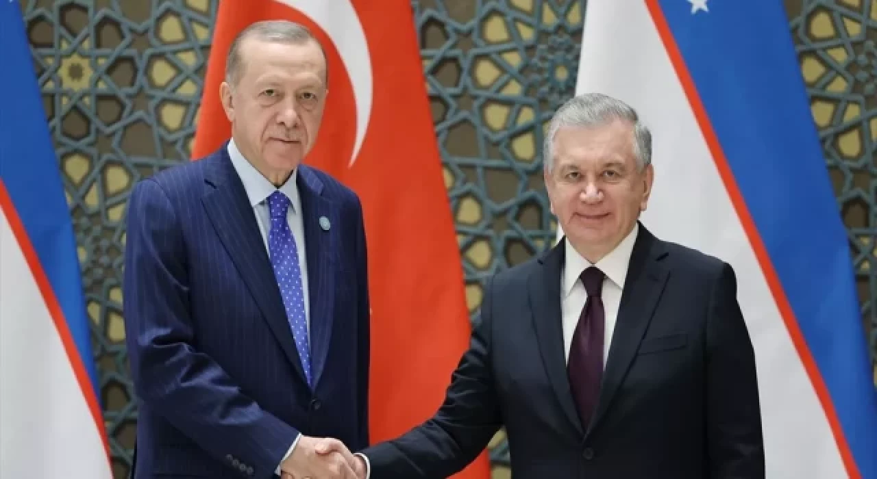 Erdoğan, Özbekistan Cumhurbaşkanı Şevket Mirziyoyev ile görüştü