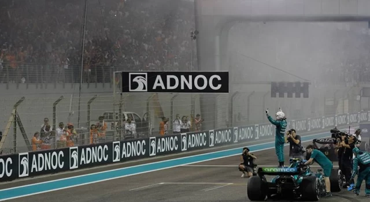 F1 Abu Dabi GP: Verstappen kazandı, Vettel son yarışına çıktı; Hamilton ilk kez galibiyet alamadı 