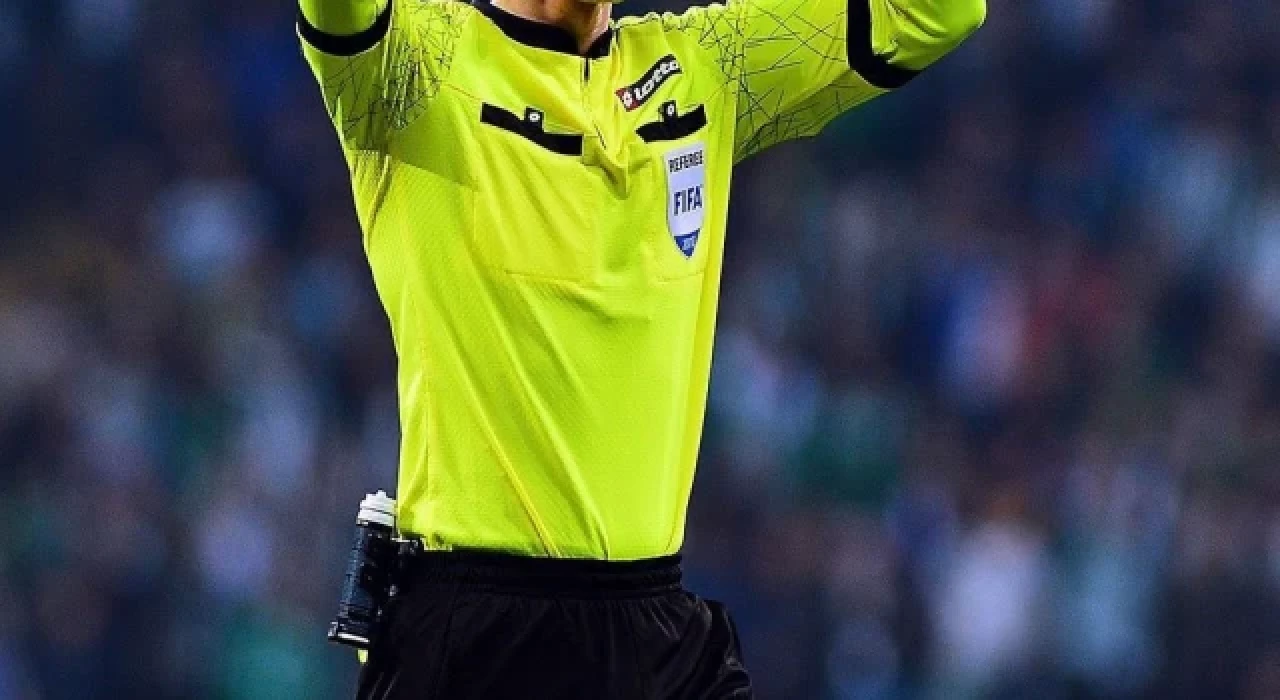Galatasaray-Beşiktaş derbisinin hakemi belli oldu