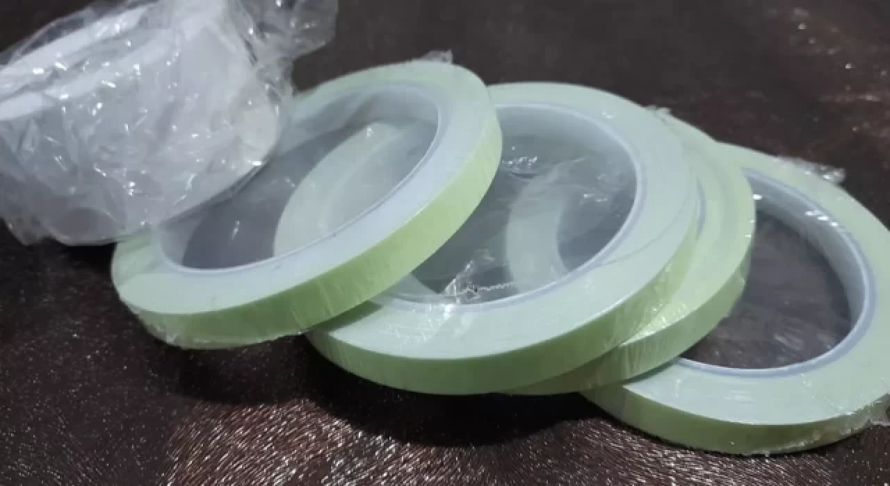 İnternetten telefon siparişi verdi, telefon yerine bant geldi