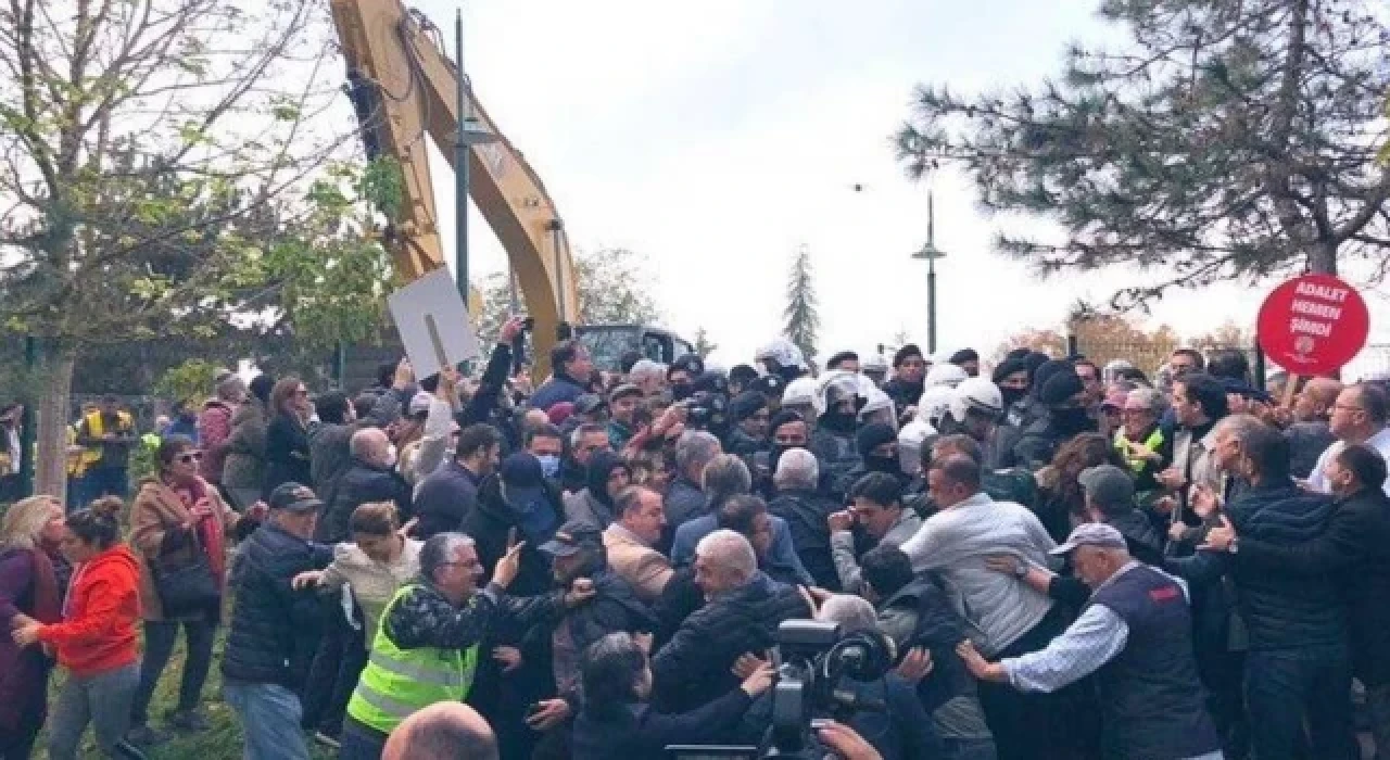 Kemerköy’de iş makinelerini engellemek isteyen vatandaşlara müdahale sırasında bir kadın fenalaştı