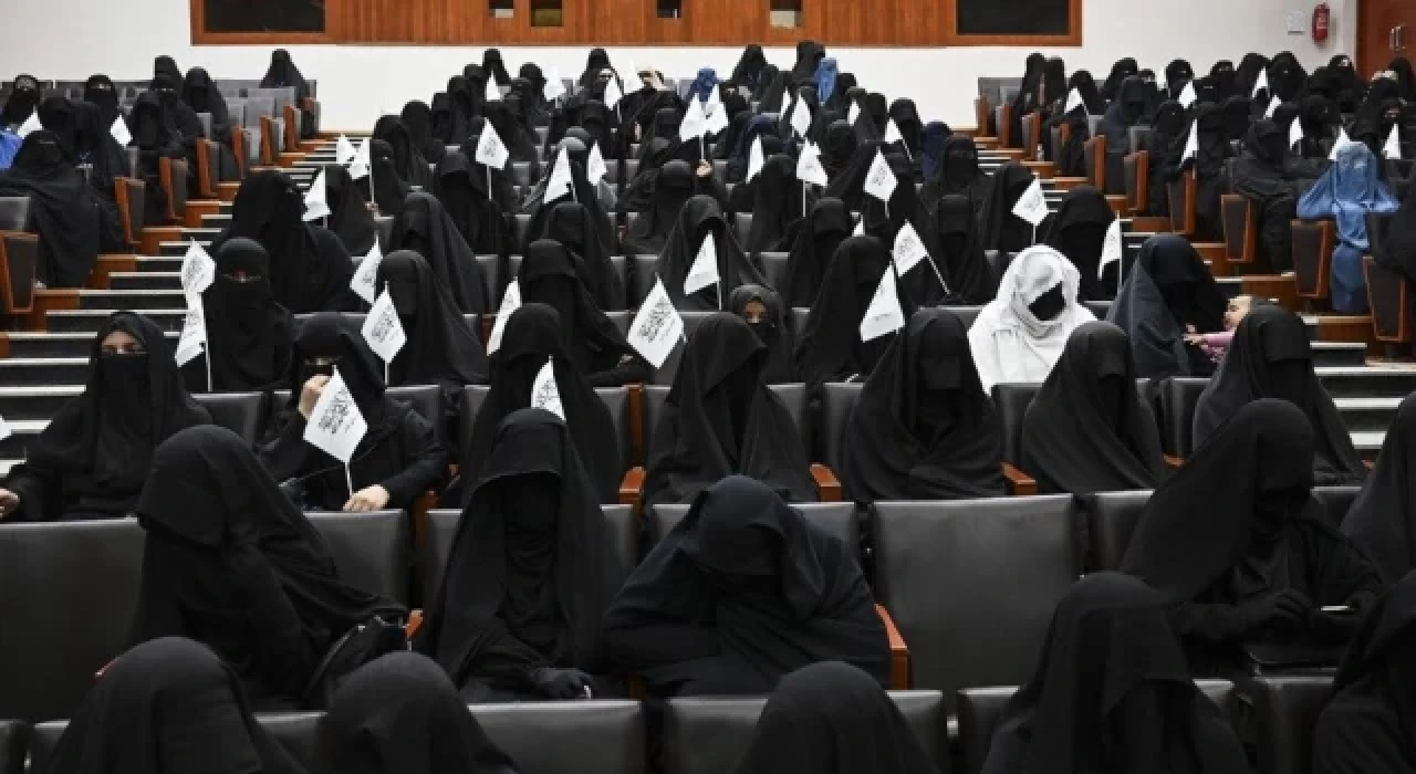 Dışişleri’nden Taliban’ın kadınlara üniversite yasağına tepki: Üzüntü ve endişeyle karşılıyoruz