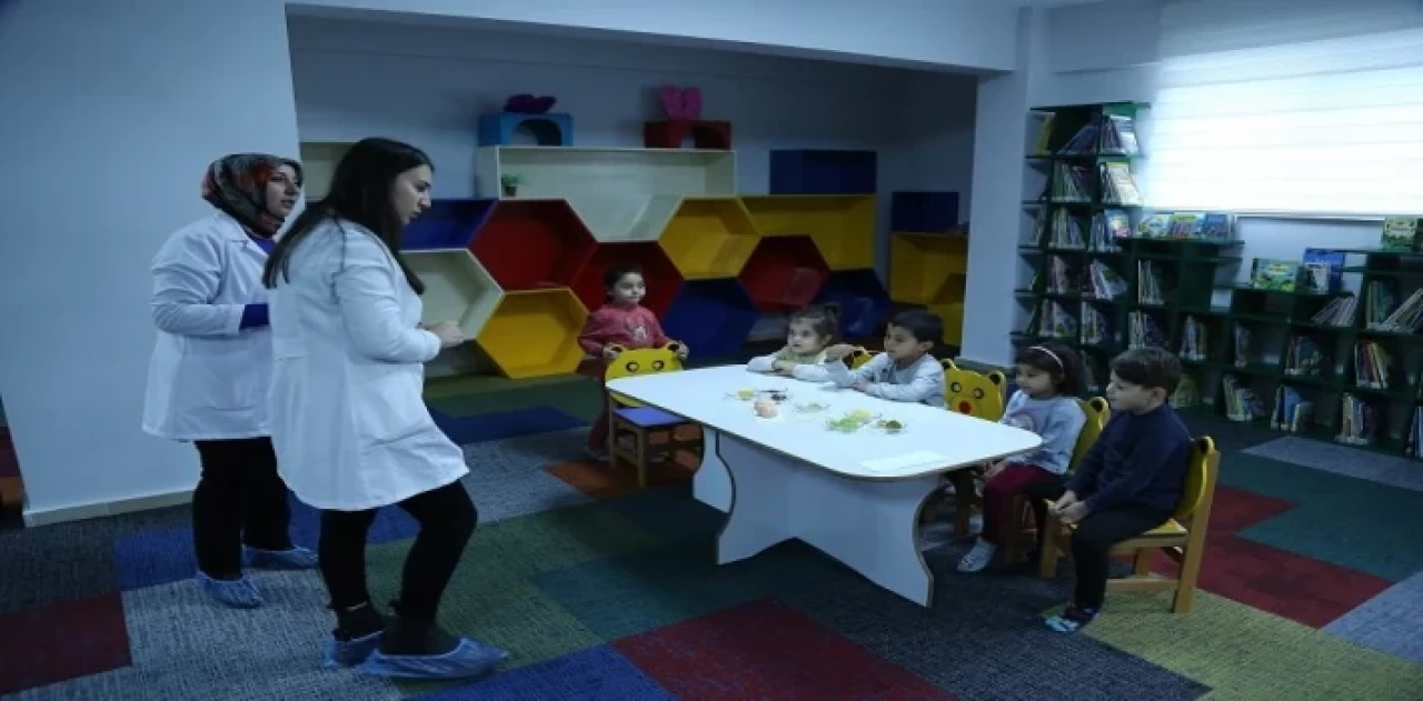 Kayseri’de Erkilet Kütüphanesi ilgi odağı oldu