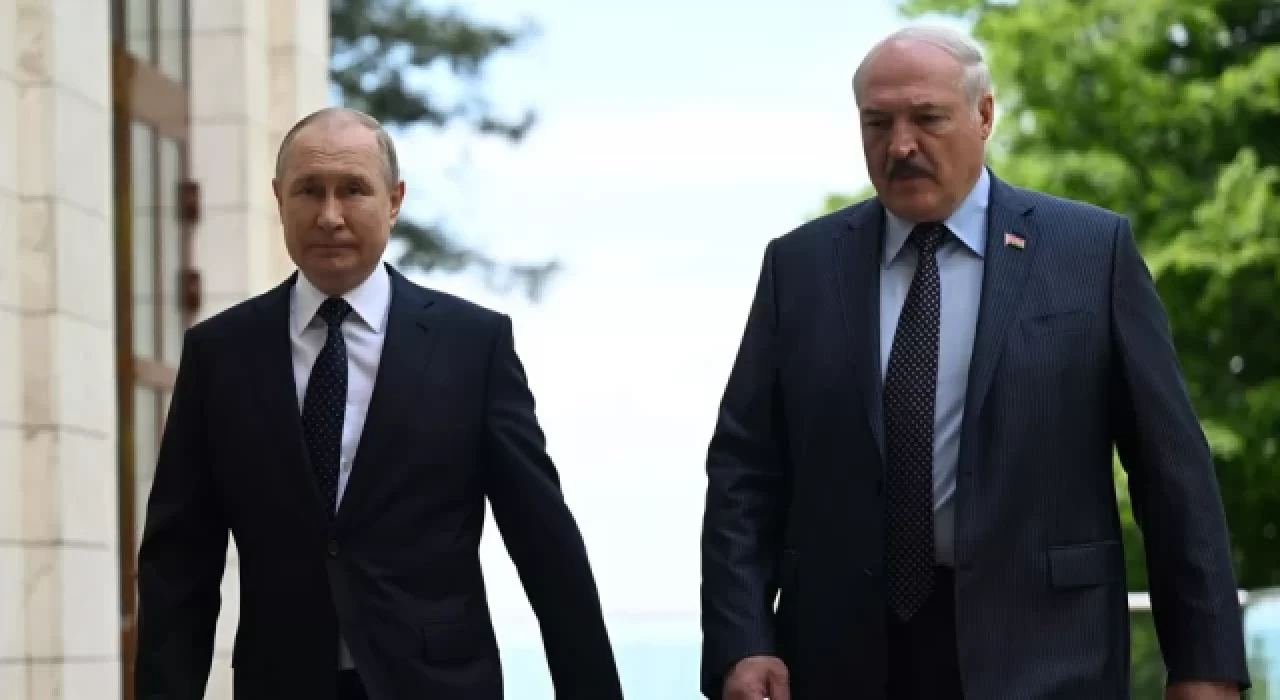 Putin, 19 Aralık'ta Belarus'ta Lukaşenko'yla bir araya gelecek