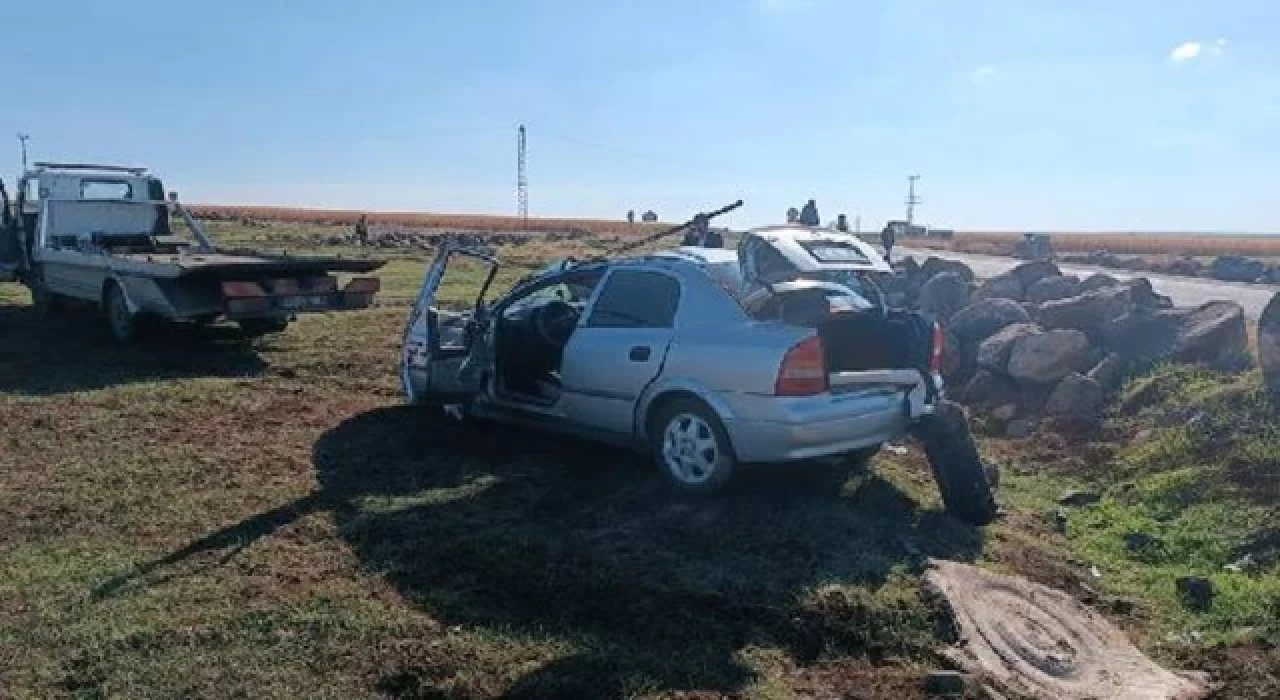 Şanlıurfa’da araba devrildi: 1 ölü; 1’i bebek ve 3’ü çocuk 5 yaralı