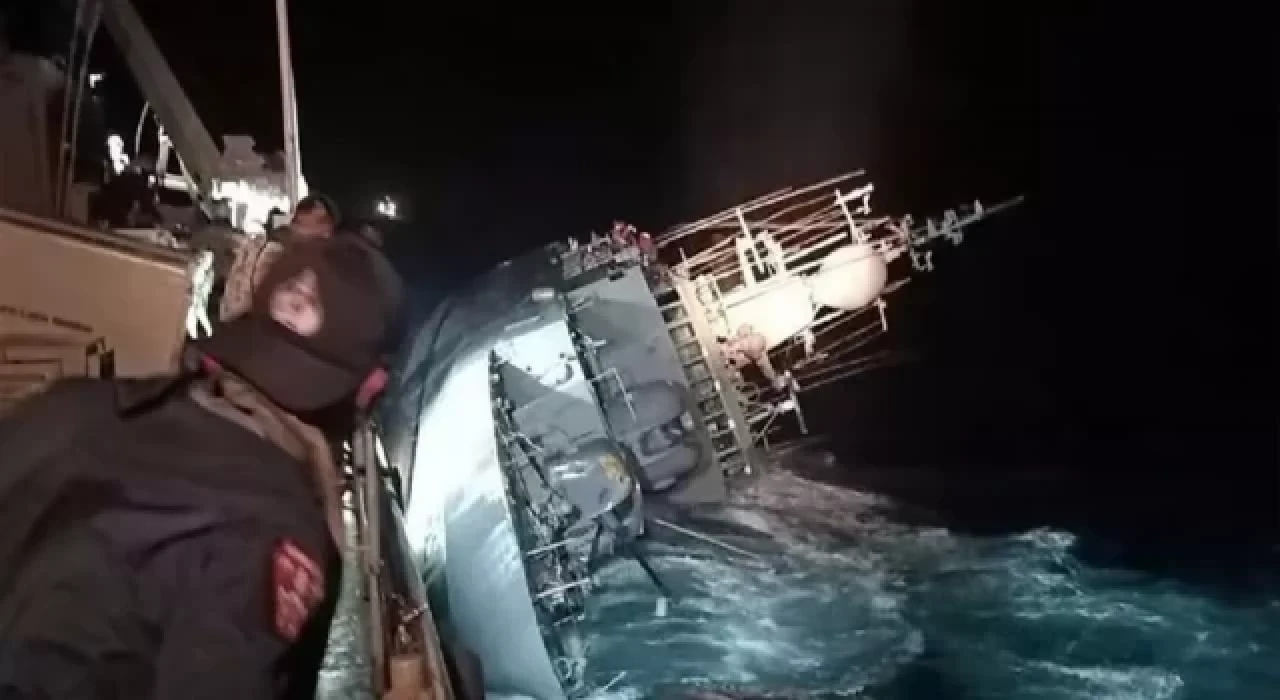 Tayland'a ait savaş gemisi battı: 31 asker kayıp