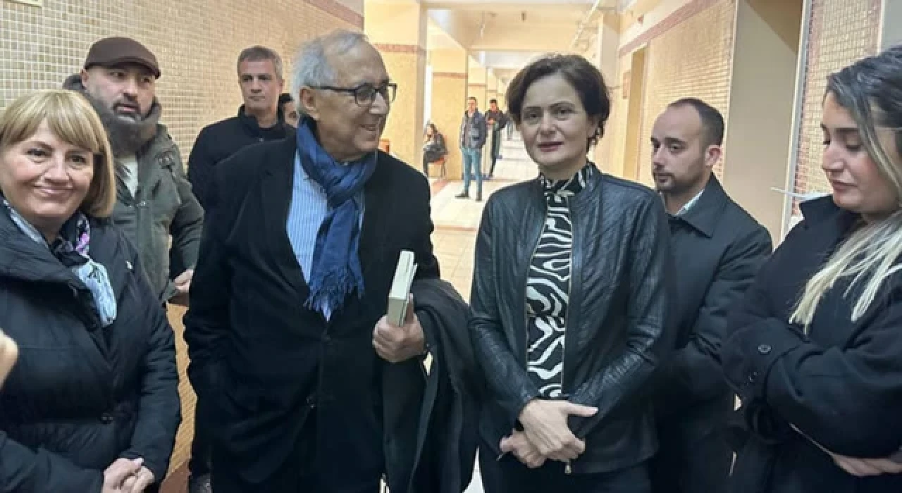 ’Cumhurbaşkanına Hakaret’ten yargılanan Ataol Behramoğlu’na beraat