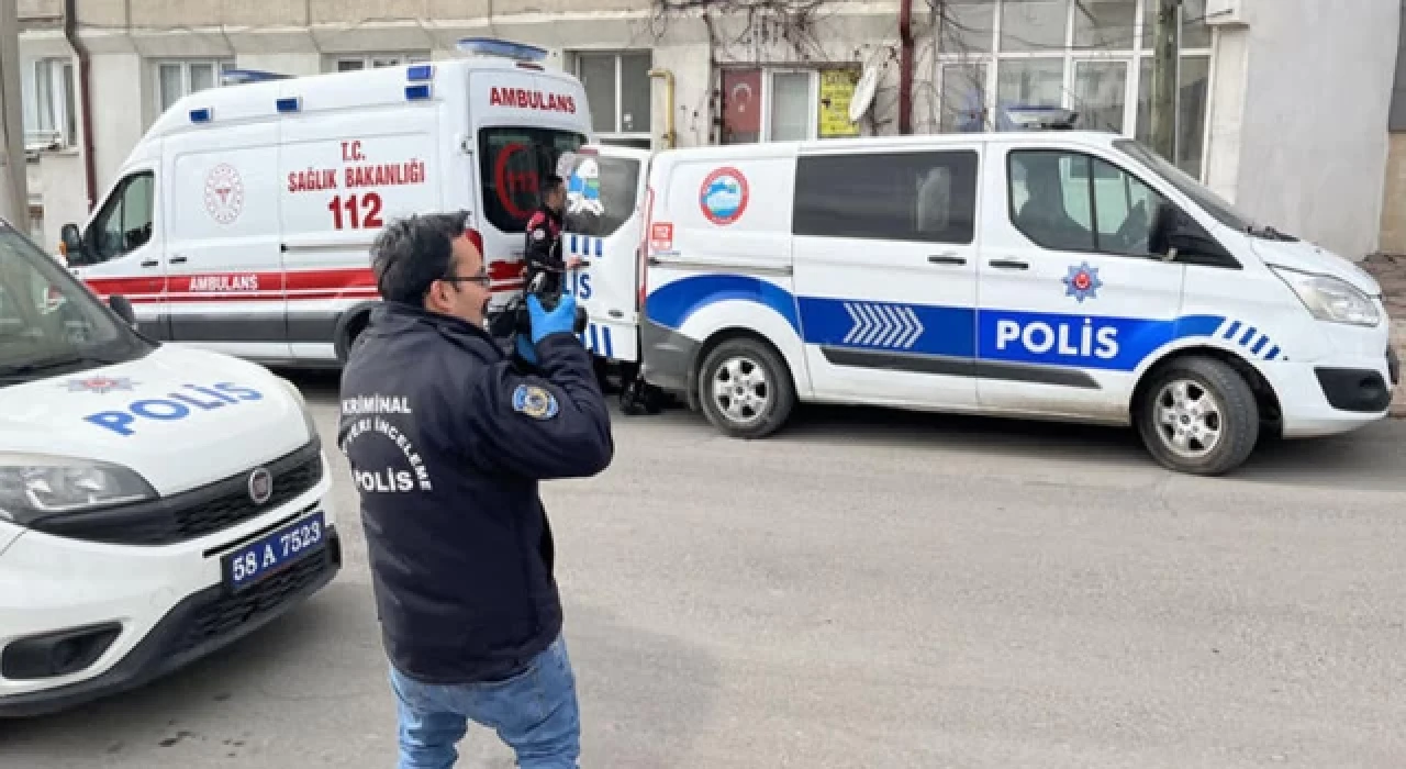 Evinde ölü bulundu, 7 arkadaşı gözaltına alındı