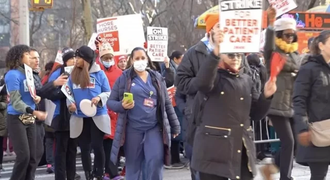 New York'ta hastanelerle sendika anlaşmaya vardı, hemşire grevi sona erdi