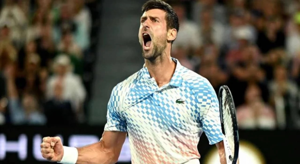 Novak Djokovic, Avustralya Açık'ta yarı finalde