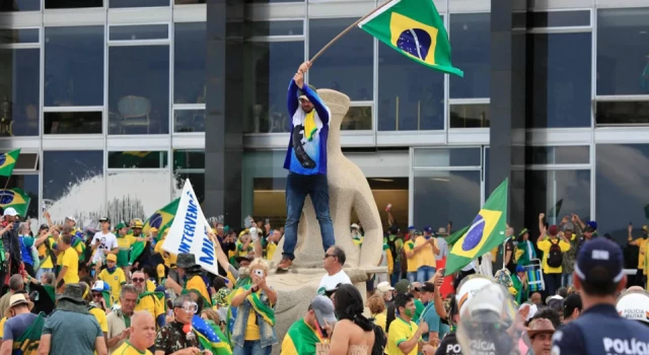 Türkiye Dışişleri, Brezilya'daki Kongre baskınını kınadı