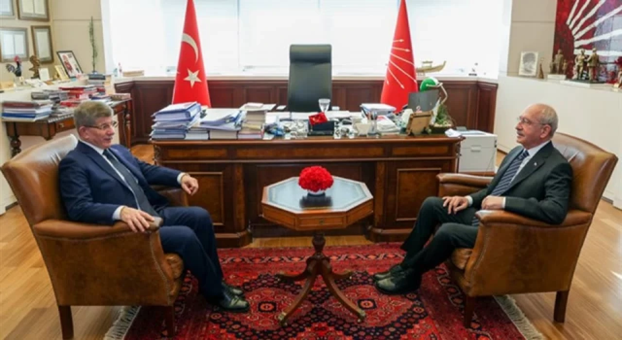 Davutoğlu, Kılıçdaroğlu'nu ziyaret etti