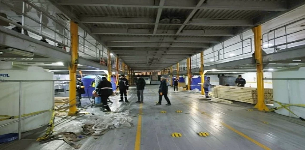 Bu feribot depremzedelerin Evi Olacak