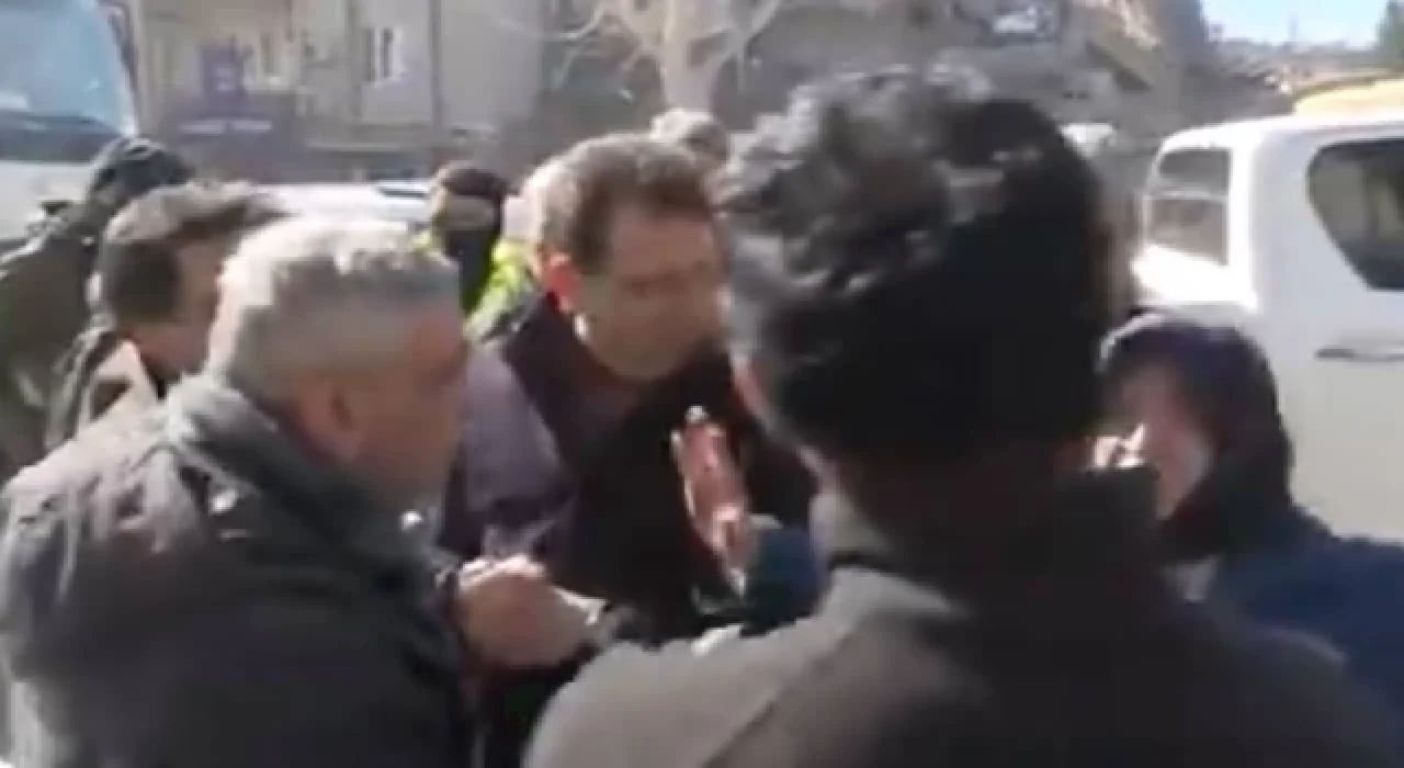 Eski AK Parti Milletvekili Reyhanlıoğlu’nun, İmamoğlu’na ”Defol, İngiliz uşağı” dediği görüntülerin öncesi ortaya çıktı