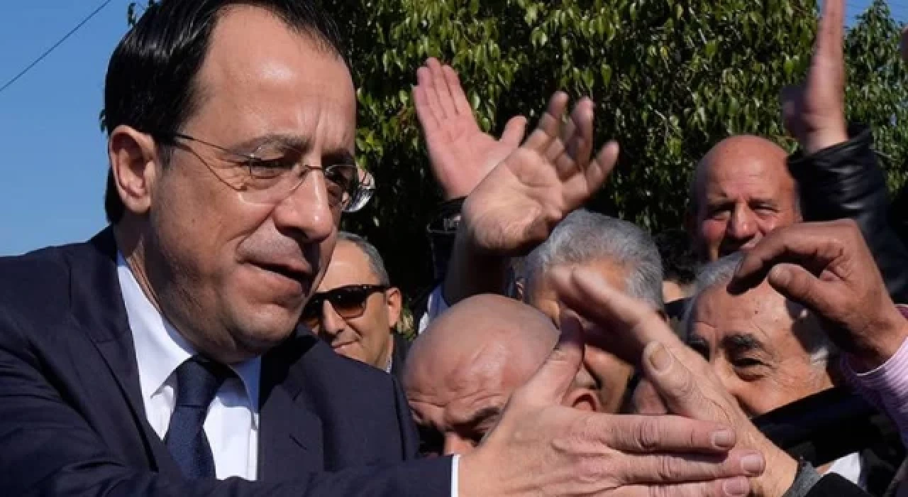 Eski Dışışleri Bakanı Hristodoulides, Güney Kıbrıs'ın yeni Cumhurbaşkanı seçildi