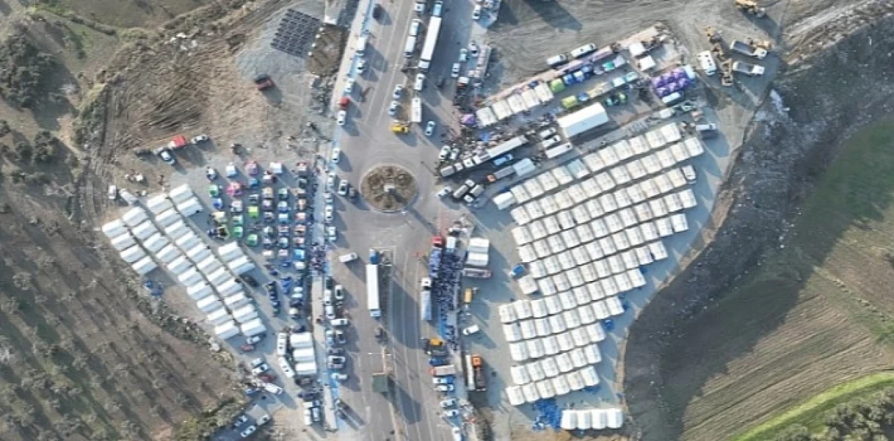 İzmir’den afet bölgesine destek yağıyor