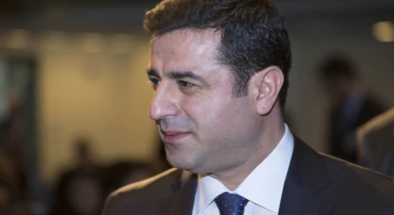 Şahkulu Sultan Vakfı’na yönelik saldırıya Demirtaş’tan tepki: Aşağılık sürüsü; halk ayağa kalkmasını bilir!
