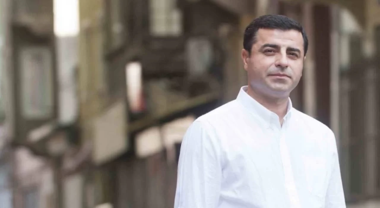 Selahattin Demirtaş: Böyle mi devam edecek; el ele verelim ve değişim düğmesine basalım