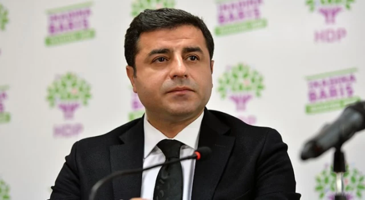 Selahattin Demirtaş: Hesap sormak sonraki iş, şimdi canları kurtarma zamanı