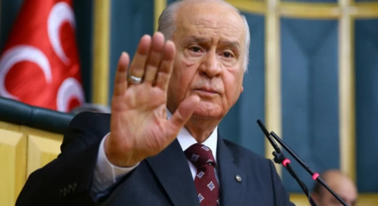 Bahçeli, MHP'li başkanları Antalya'da kampa alıyor