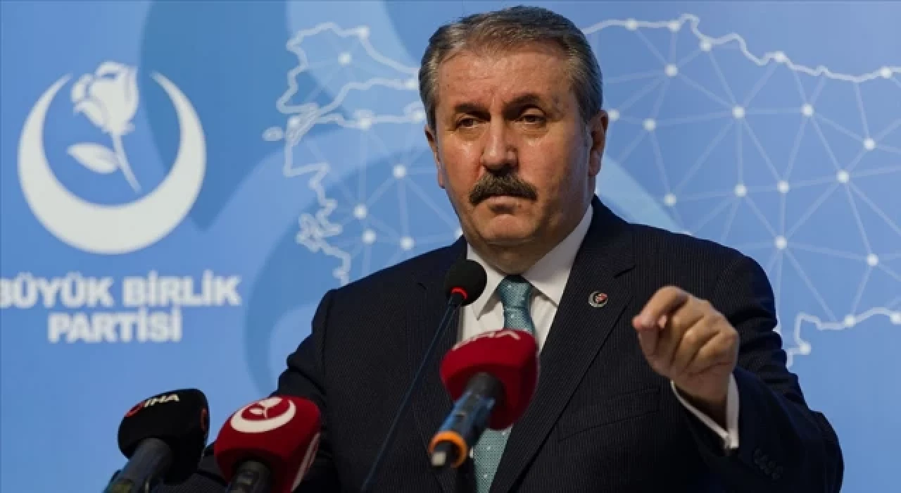 BBP Genel Başkanı Destici, Akşener’in, altılı masaya ilişkin açıklamalarını değerlendirdi