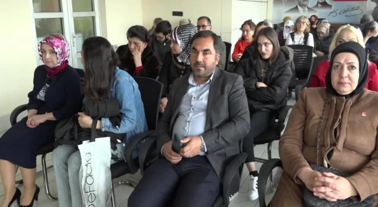 Elazığ'da 500 kişi CHP'ye katıldı