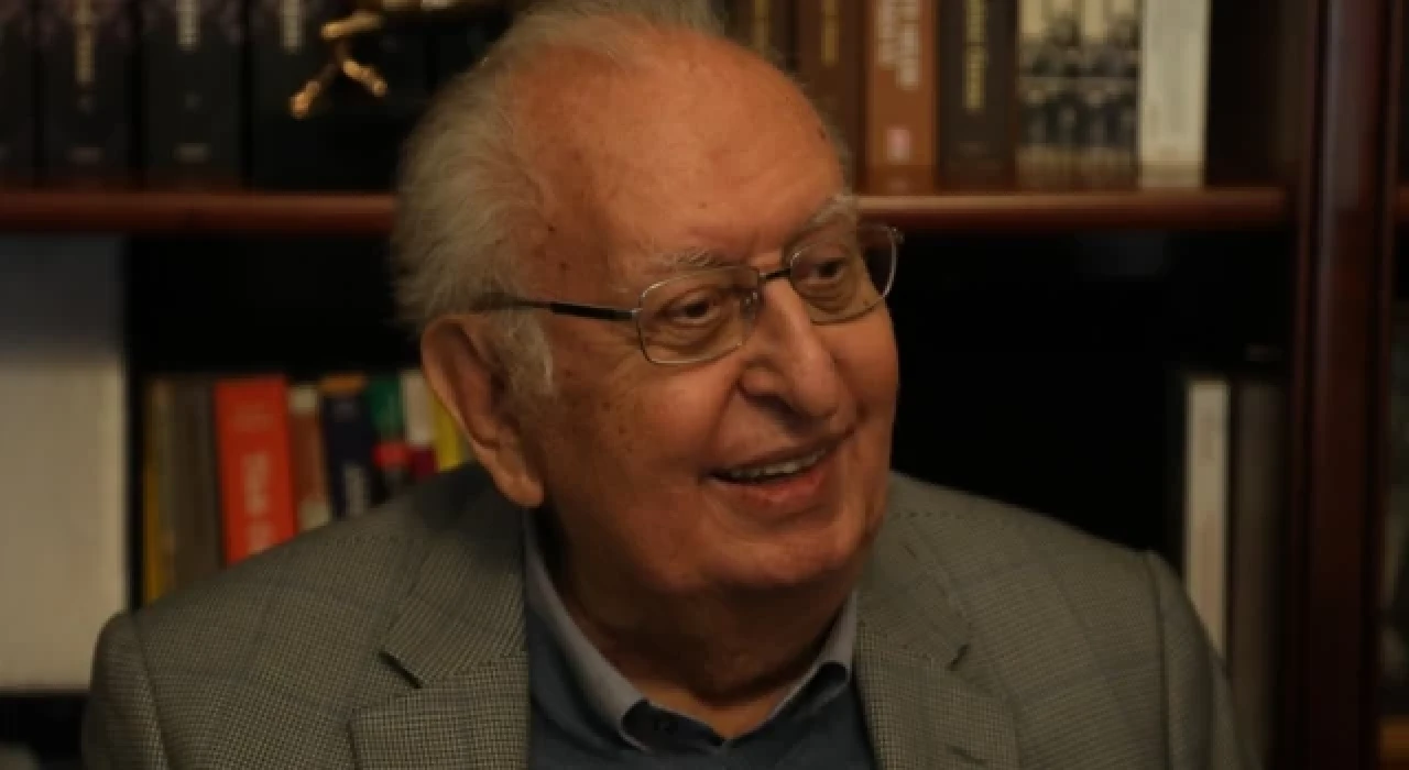 Hüsamettin Cindoruk hastaneye kaldırıldı